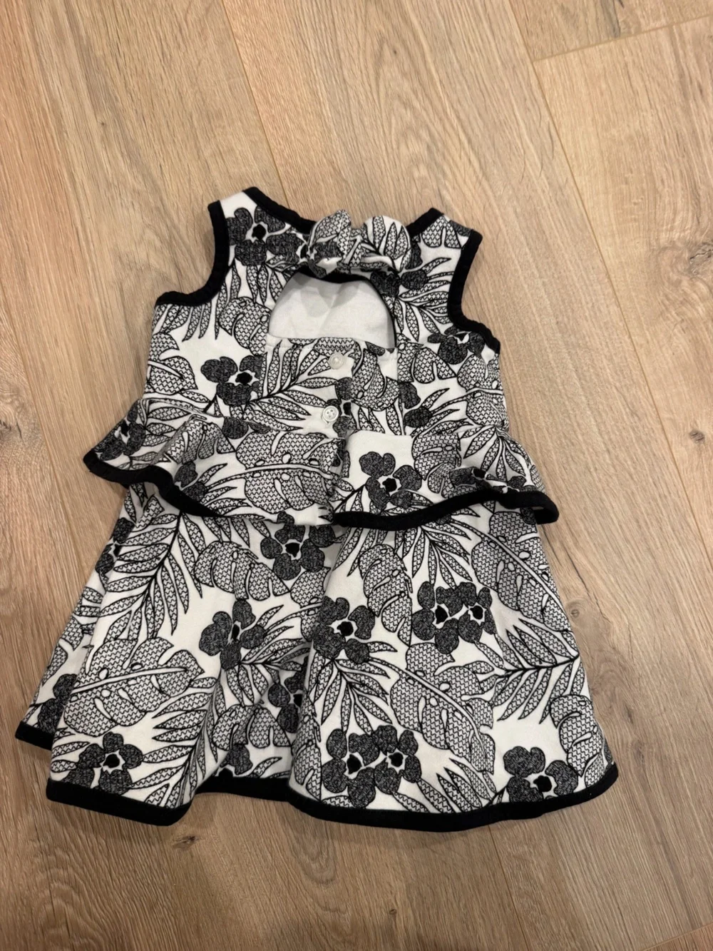 Janie and Jack Black and White Floral Tiered Dress 6-12 mo